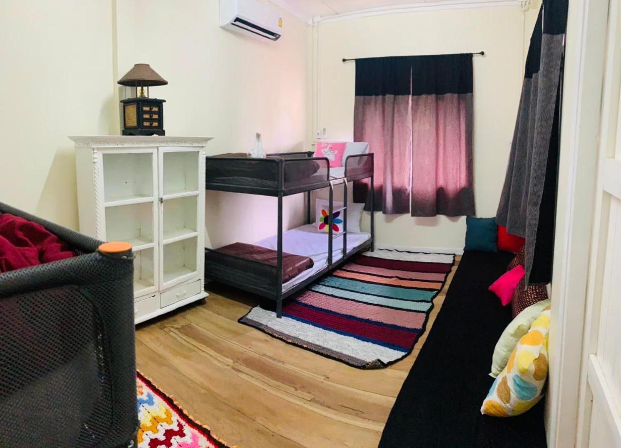 Baan Mae Somkid Homestay Sukhothai Eksteriør bilde
